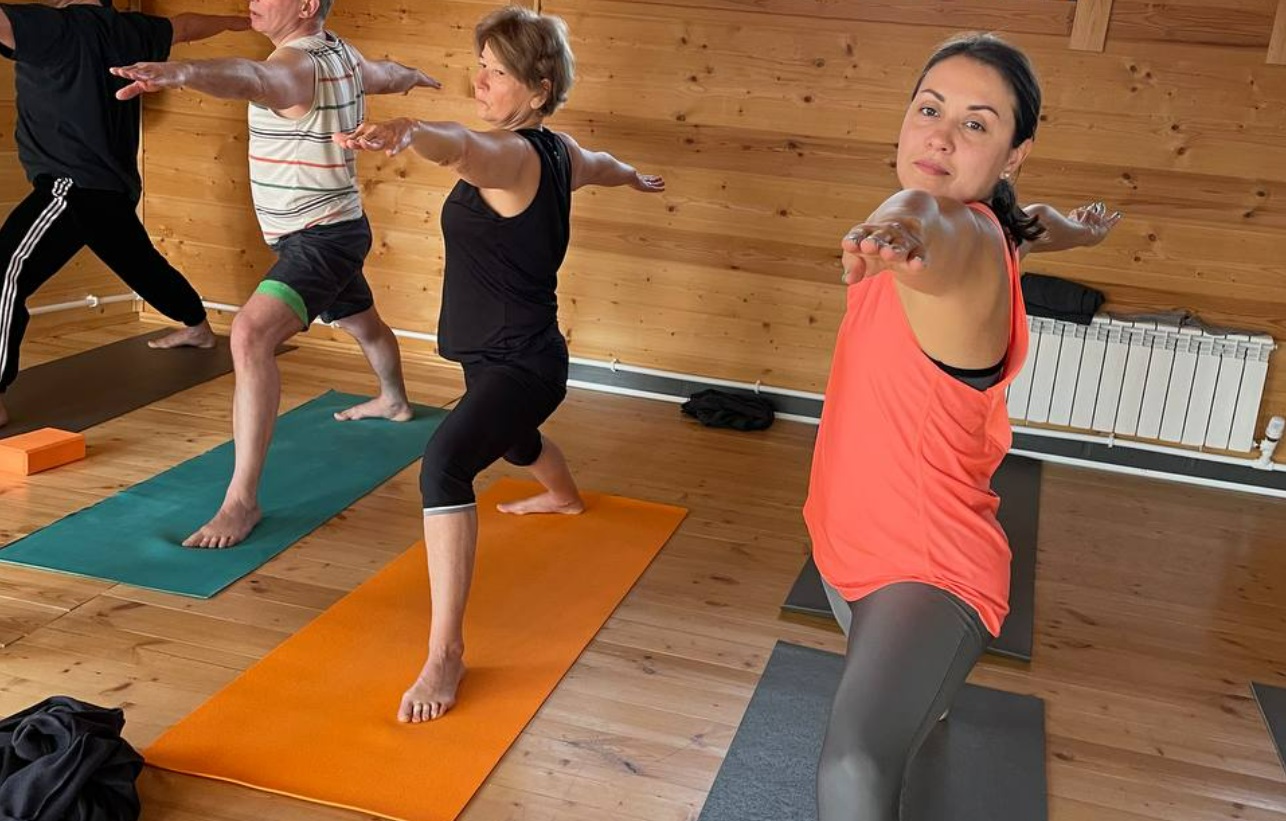 Вирабхадрасана