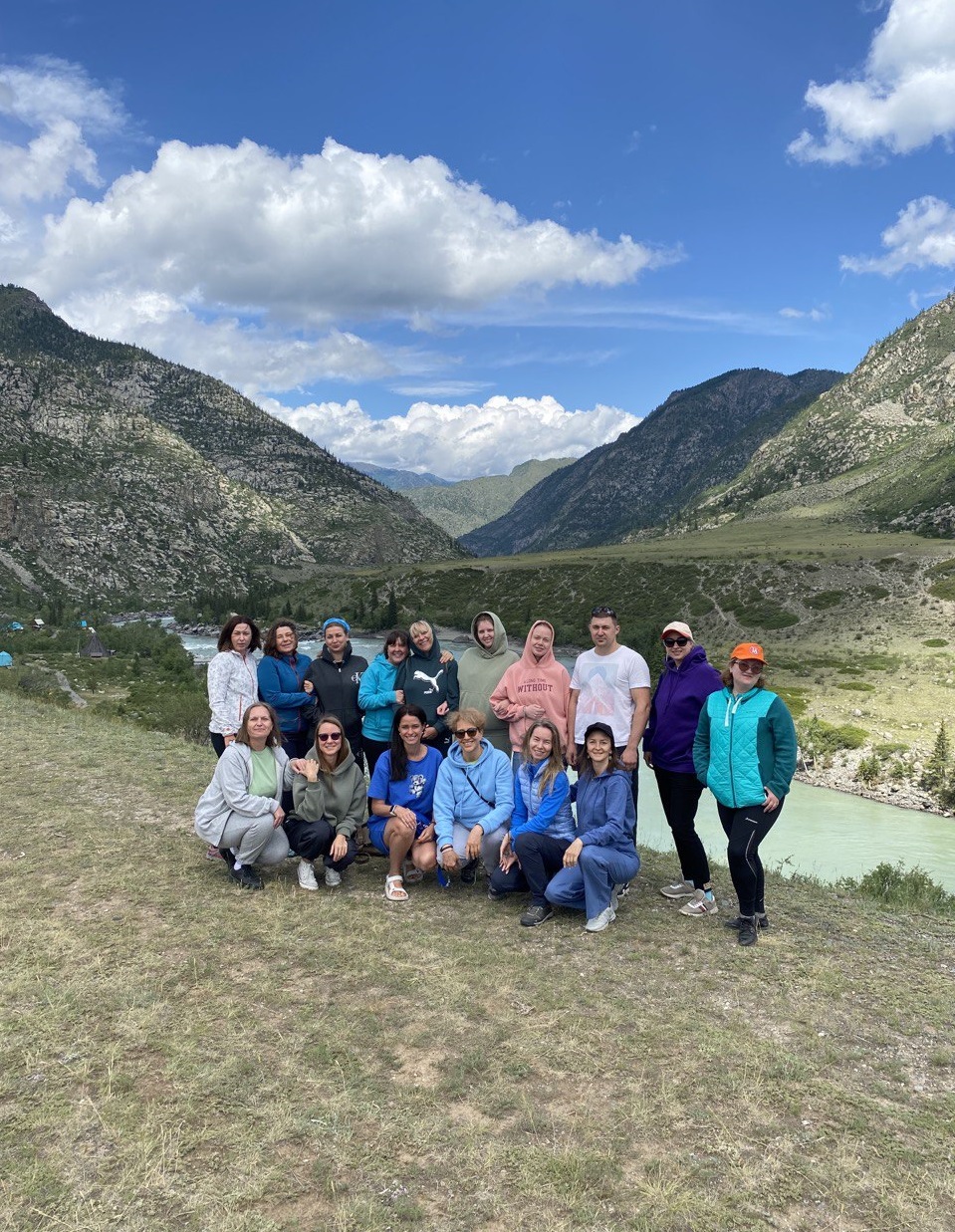 Йоги в горах