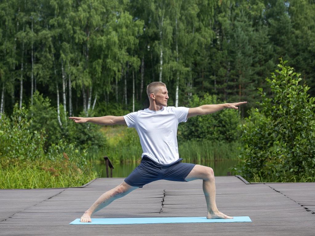 Вирабхадрасана