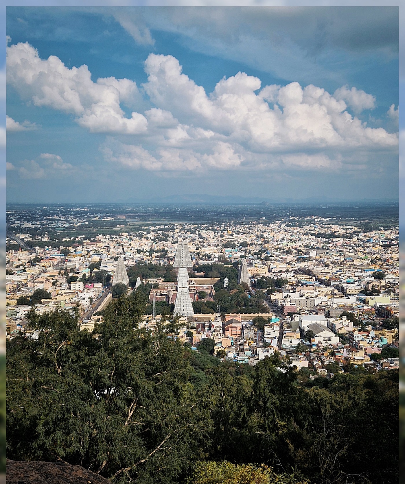 Вид города с горы