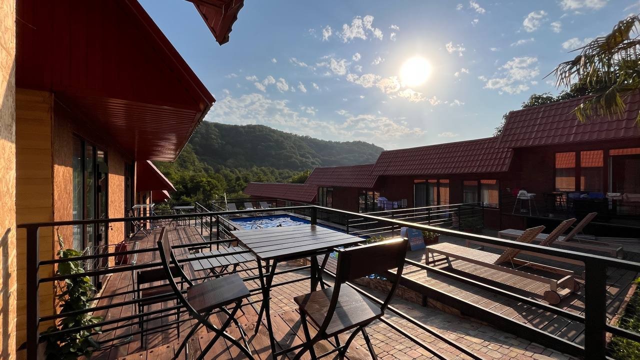 Веранда и солнце