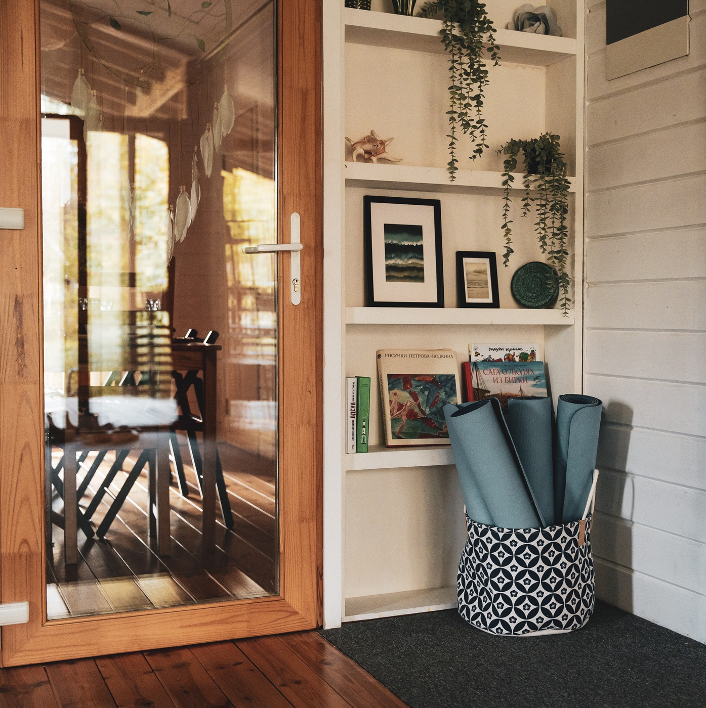 Ковры и зеркало