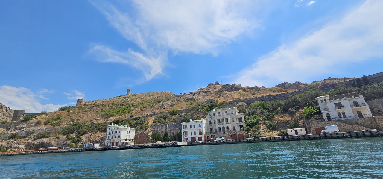 Крым вид на берег