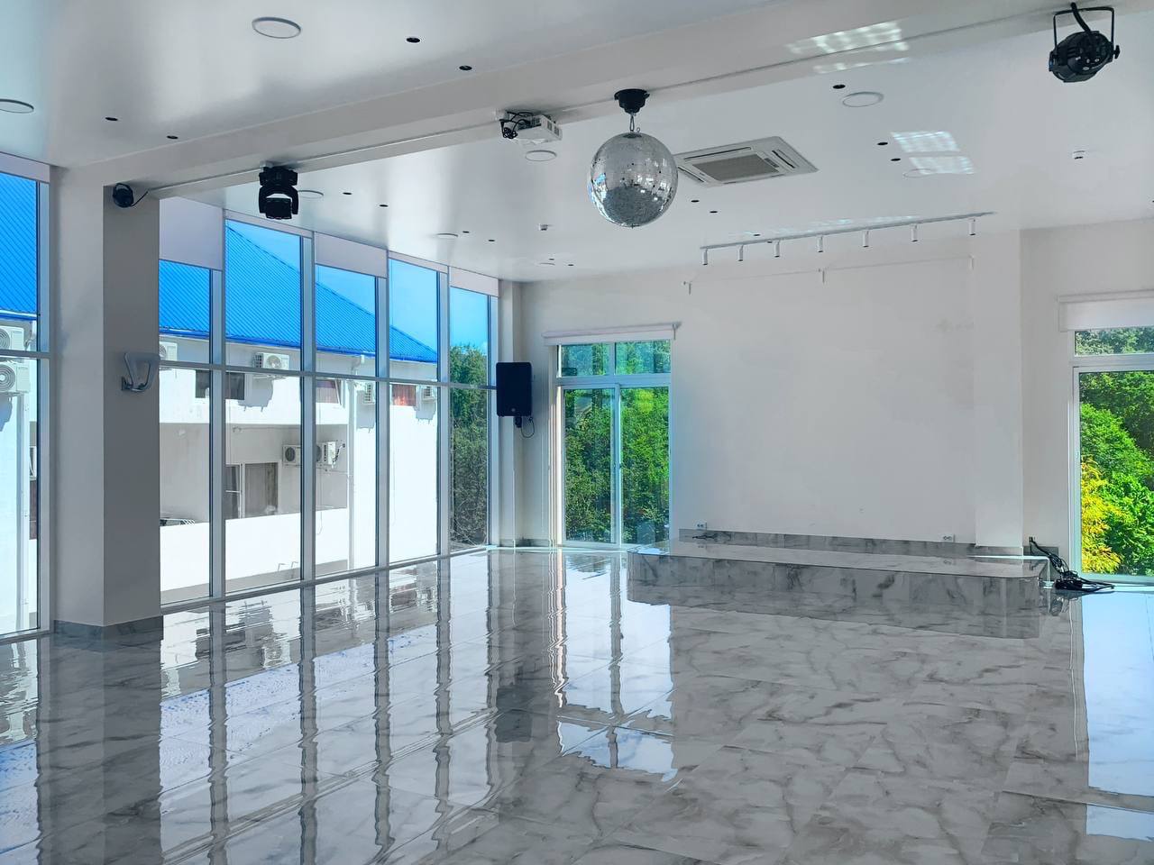 Зал для практики йоги