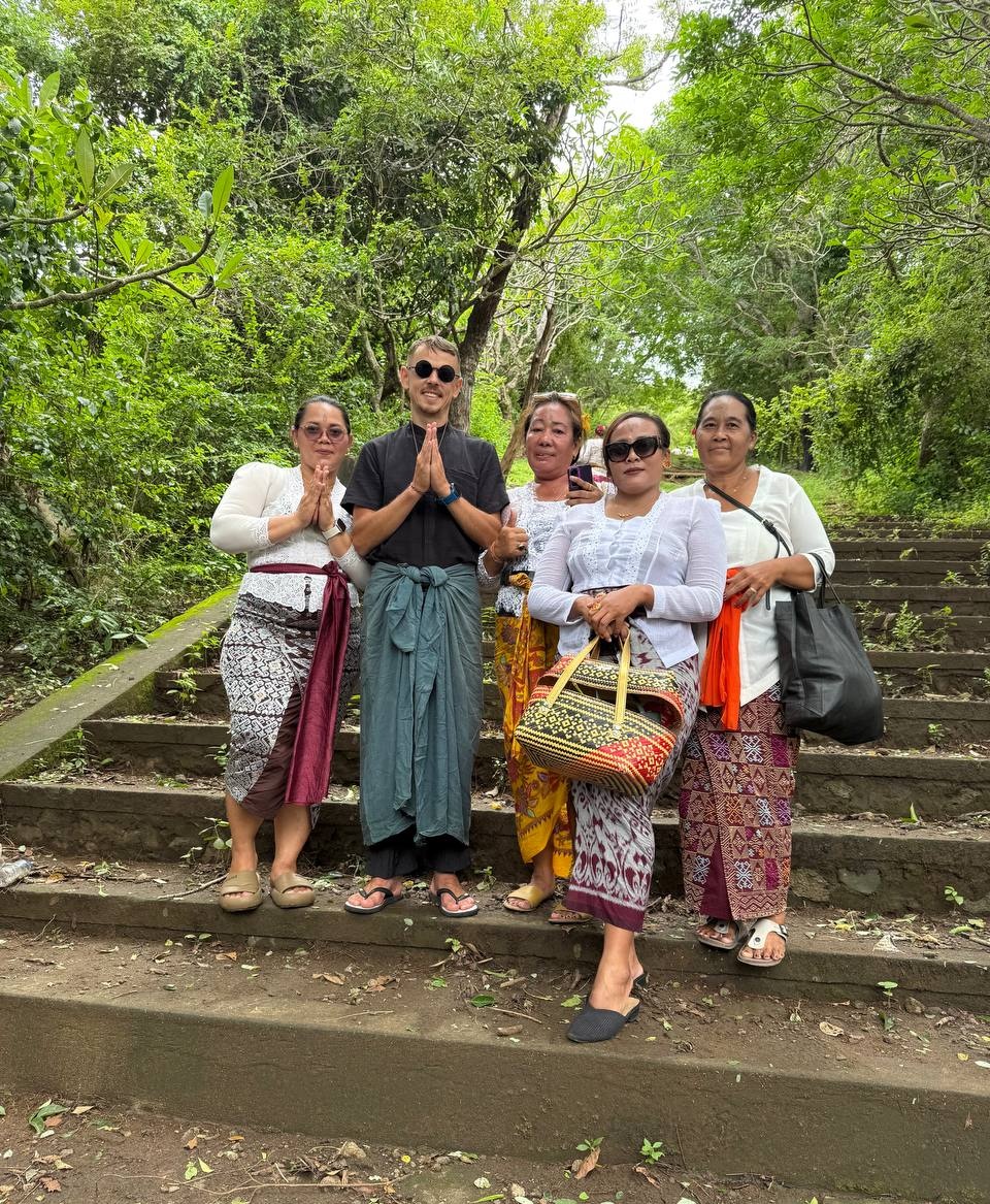 С индонезийками