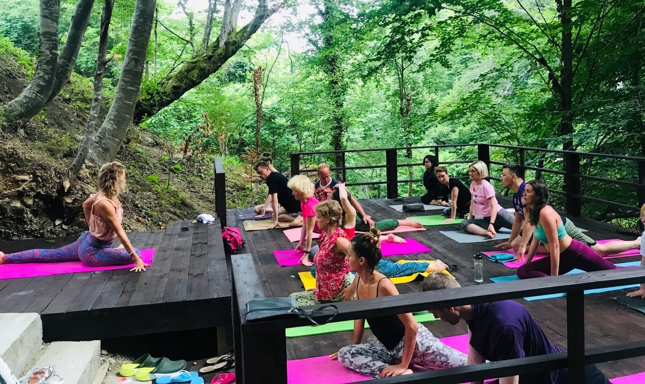 Йога на природе