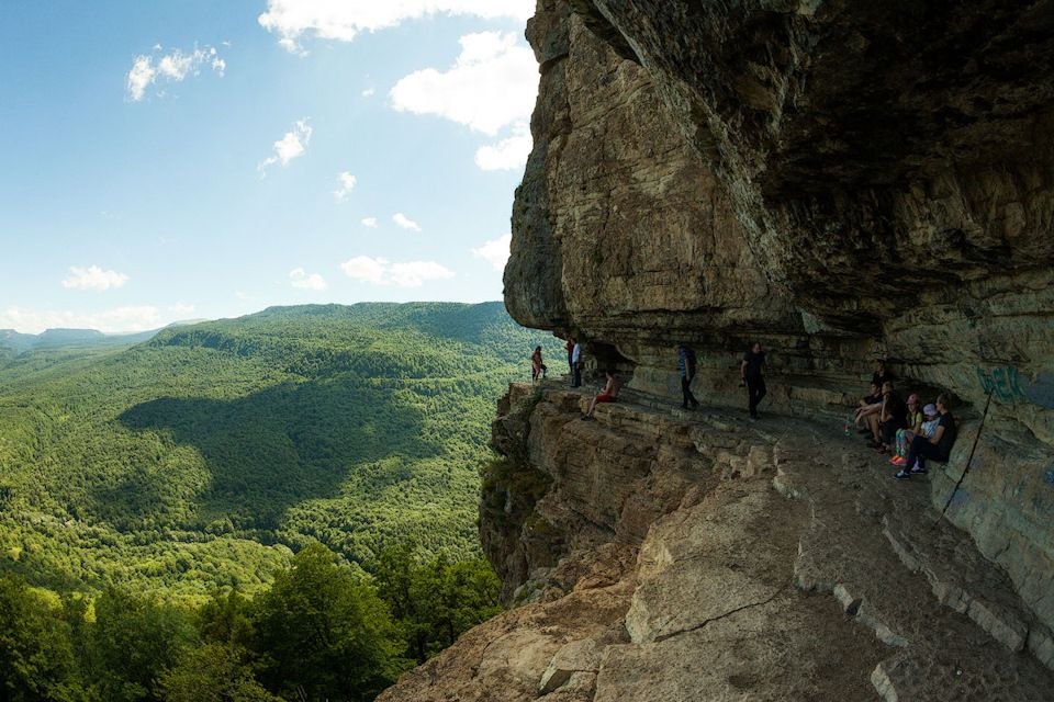 Отвесная скала