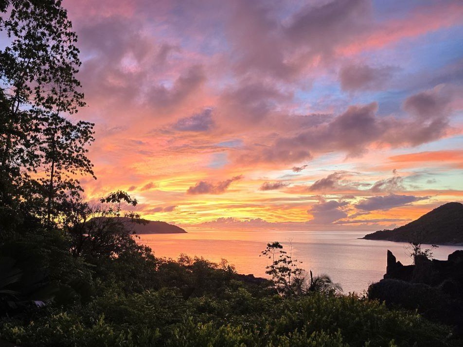 Закат на Сейшелах