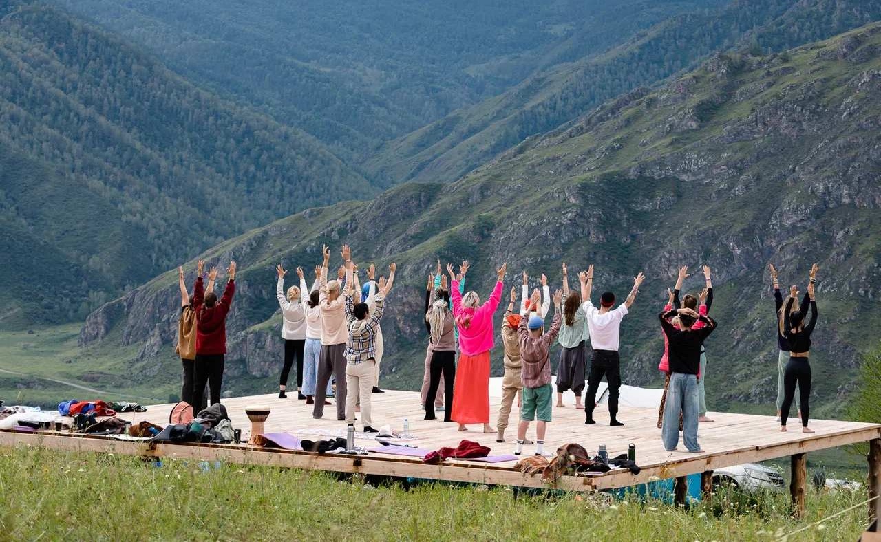 Практика йоги на Алтае