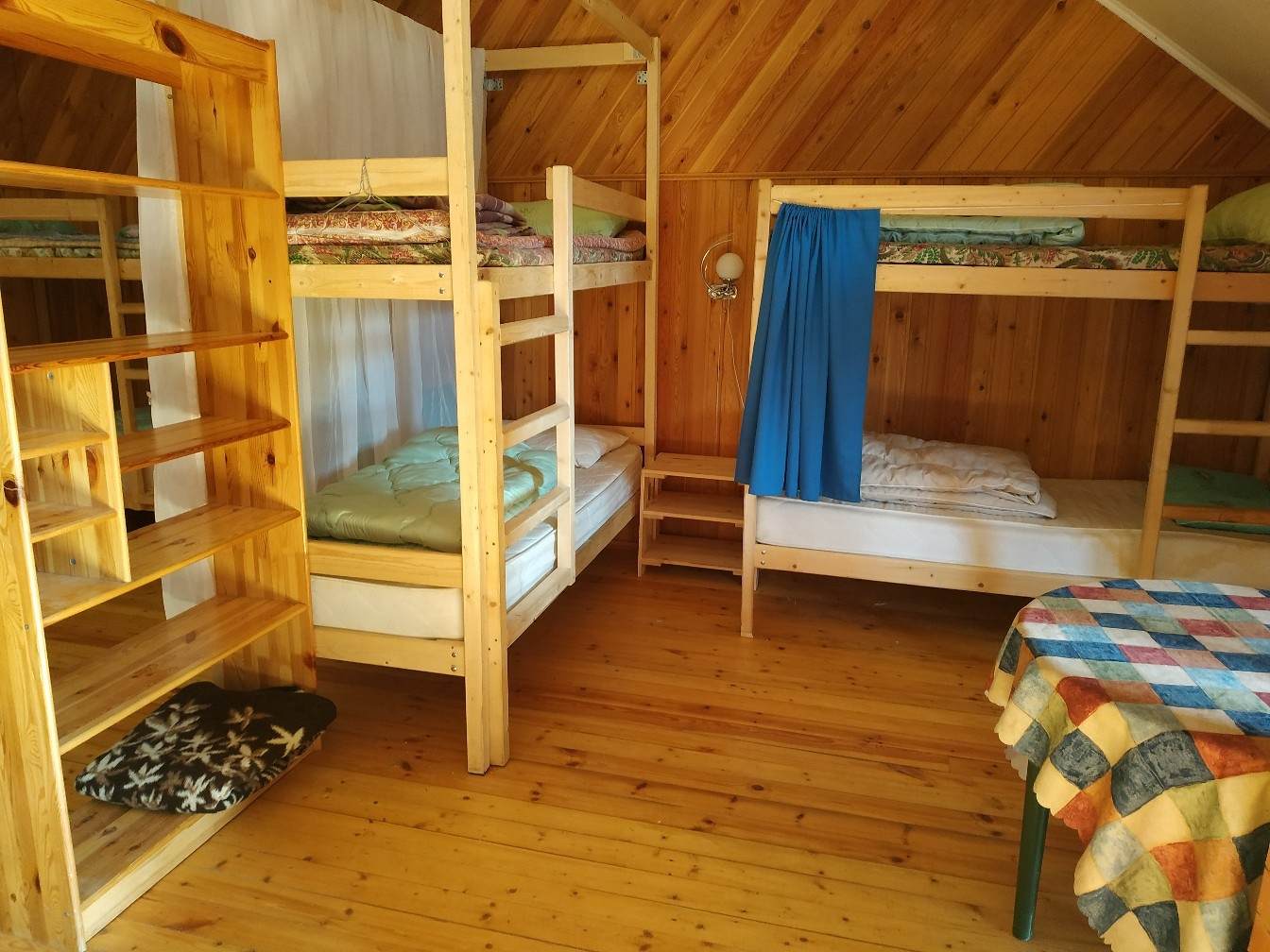 Комната в ретритном центре